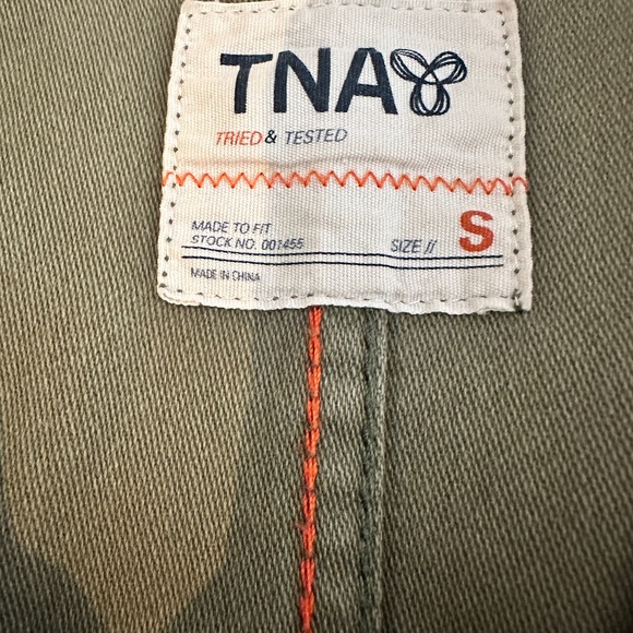 Aritzia TNA Army Jacket - Picture 4 of 5